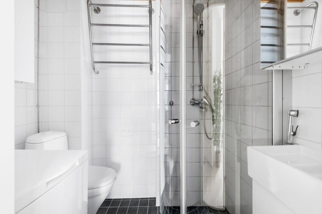 Wehost Modern Scandinavian Studio In Trendy Kallio Helsinki Buitenkant foto